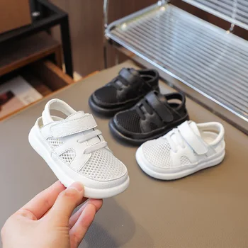 2023 Летние сандалии для мальчиков, повседневная обувь для маленьких девочек, удобная детская обувь для малышей, детская обувь на мягкой подошве, детские пляжные сандалии