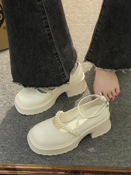Женская обувь Домашние тапочки на платформе из бисера 2023 Ретро-каблуки с копытами, Базовая Искусственная ткань, Хлопчатобумажная домашняя обувь из бисера